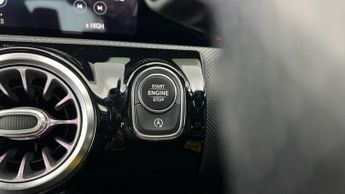 Mercedes-Benz CLA 2.0 CLA250 AMG Line (Premium Plus 2) Coupe 7G-DCT (224 ps) - KEY