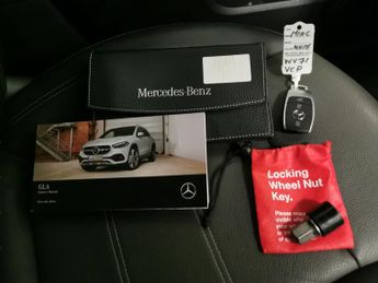 Mercedes-Benz GLA 1.3 GLA250e 15.6kWh Exclusive Edition Plug-in 8G-DCT (218 ps) - 