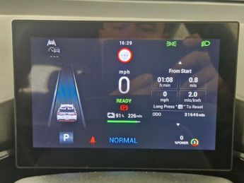 MG Mg4 64kWh SE Long Range (203 ps) - SPEED LIMIT RECOG - 17IN ALLOYS
