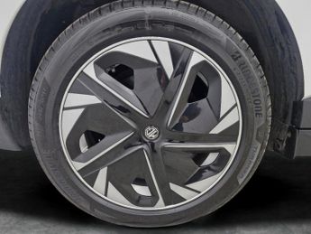 MG Mg4 64kWh SE Long Range (203 ps) - SPEED LIMIT RECOG - 17IN ALLOYS