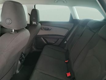 Seat Leon 1.6 TDI SE Dynamic ST DSG (115 ps) - PARK SENSORS - 17IN ALLOYS
