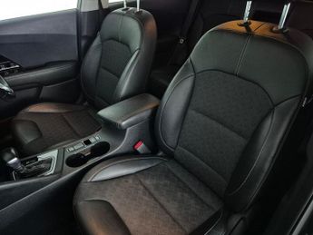 Kia Niro 1.6 GDi 2 DCT (139 bhp) - BLUETOOTH - PADDLE SHIFT - TOWBAR