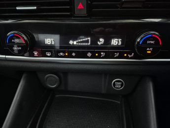 Nissan Qashqai 1.3 DIG-T MHEV N-Connecta (140 ps) - CARPLAY - 360 CAM - LED