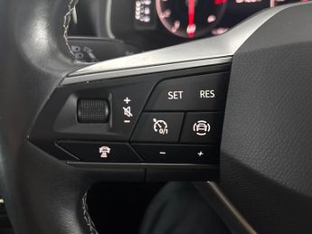 Seat Ibiza 1.0 TSI XCELLENCE Lux DSG (110 ps) - PARK ASSIST - REVERSE CAM -