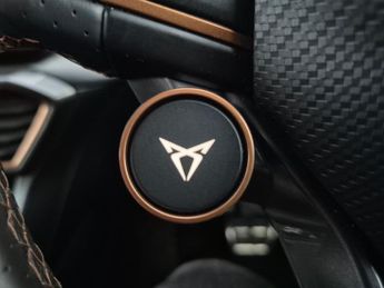 Cupra Formentor 1.4 eHybrid 12.8kWh VZ2 Plug-in DSG (245 ps) - KEYLESS ENTRY - P