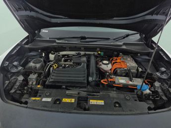Cupra Formentor 1.4 eHybrid 12.8kWh VZ2 Plug-in DSG (245 ps) - KEYLESS ENTRY - P