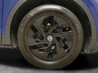 Volkswagen ID.4 Pure 52kWh Life (148 ps) - REVERSE CAM - HEATED SEATS - NAV