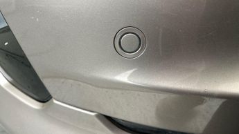 Land Rover Discovery Sport 1.5 P300e 12.2kWh R-Dynamic SE Plug-in 4WD (309 ps) - BLIND SPOT