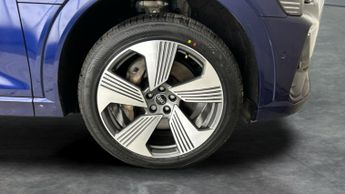 Audi e-tron 50 S line quattro 71.2kWh (313 ps) - BLUETOOTH - AIR SUSPENSION