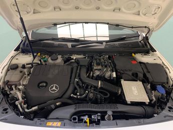 Mercedes-Benz A Class 1.3 A250e 15.6kWh AMG Line Edition (Premium Plus) Plug-in 8G-DCT