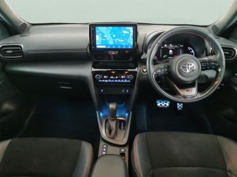 Toyota Yaris Cross 1.5 VVT-h GR SPORT E-CVT (116 ps) - HEAT AND COOL SEATS - LED - 