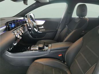 Mercedes-Benz A Class 1.3 A250e 15.6kWh AMG Line Edition (Premium Plus) Plug-in 8G-DCT