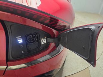 Kia Ev6 77.4kWh GT-Line (225 bhp) - HEATED STEERING - LANE DEPARTURE 