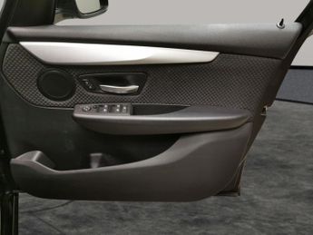 BMW 2 Series Active Tourer 1.5 218i SE DCT (136 ps) - GRID CLOTH - ANTHRACITE - CARPLAY - L