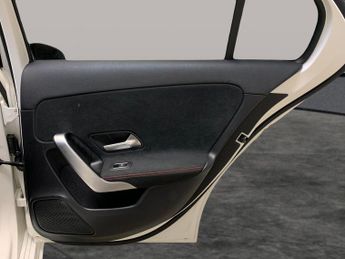 Mercedes-Benz A Class 1.3 A200 AMG Line (Executive) 7G-DCT (163 ps) - SELF PARK - REVE