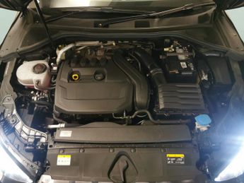Audi A3 1.5 TFSI 35 S line Sportback S Tronic (150 ps) - BLUETOOTH - CRU