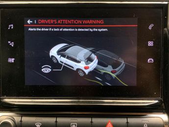 Citroen C3 1.2 PureTech PLUS EAT6 (110 ps) - AIR CON - PARK SENSORS - DAB