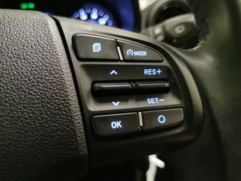 Hyundai i10 1.2 SE Connect (84 ps) - CRUISE - AIR CON - DAB