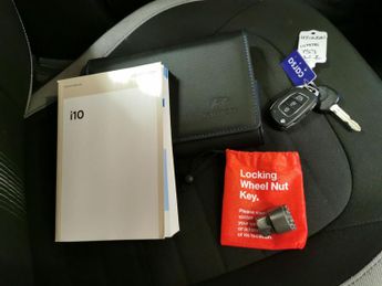Hyundai i10 1.2 SE Connect (84 ps) - CRUISE - AIR CON - DAB
