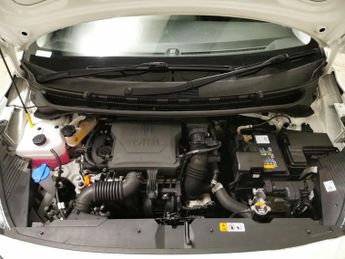 Hyundai i10 1.2 SE Connect (84 ps) - CRUISE - AIR CON - DAB