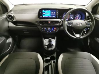 Hyundai i10 1.2 SE Connect (84 ps) - CRUISE - AIR CON - DAB