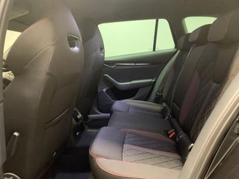 Skoda Octavia 2.0 TSI vRS DSG (245 ps) - SMARTLINK - HEATED SEATS - BLUETOOTH