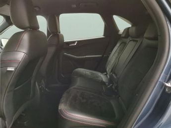 Ford Kuga 2.5 EcoBoost Duratec 14.4kWh ST-Line Plug-in CVT (225 ps) - LANE