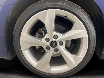Audi A3 1.5 TFSI 35 S line Sportback S Tronic (150 ps) - CRUISE - DRIVIN