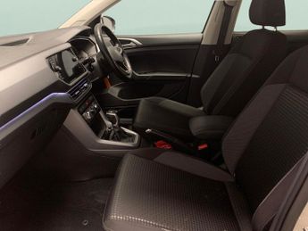Volkswagen T-cross 1.0 TSI Active DSG (110 ps) - PARK SENSORS - AIR CON - DAB