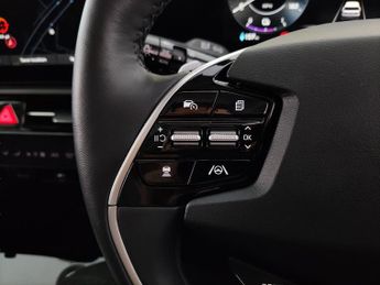 Kia Niro 64.8kWh 4 (201 bhp) - ACTIVE LANE ASSIST - KEYLESS ENTRY - PARK 