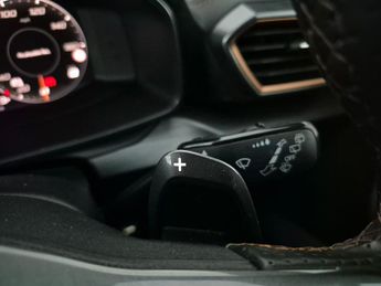 Cupra Formentor 1.4 eHybrid 12.8kWh VZ2 Plug-in DSG (245 ps) - KEYLESS ENTRY - P