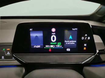Volkswagen ID.3 Pro 58kWh (204 ps) - HEATED STEERING - BLIND SPOT ASSIST - LANE 