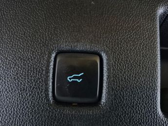Ford Kuga 2.5 EcoBoost Duratec 14.4kWh ST-Line X Plug-in CVT (225 ps) - NA