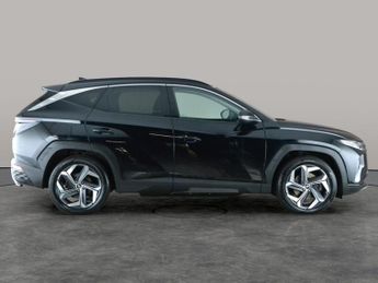 Hyundai Tucson 1.6 T-GDi 13.8kWh Premium Plug-in 4WD (265 ps) - LED - REVERSE C