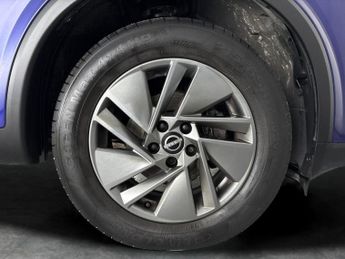 Nissan Qashqai 1.3 DIG-T MHEV Acenta Premium XTRON (158 ps) - REVERSE CAM