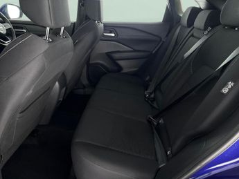 Nissan Qashqai 1.3 DIG-T MHEV Acenta Premium XTRON (158 ps) - REVERSE CAM