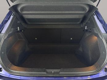 Nissan Qashqai 1.3 DIG-T MHEV Acenta Premium XTRON (158 ps) - REVERSE CAM