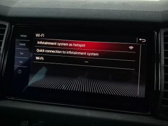 Skoda Kodiaq 2.0 TDI SportLine DSG 4WD (7 Seat) (150 ps) - SMARTLINK - 7 SEAT