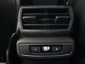 Audi Q4 E-tron 40 S line Sportback 82kWh (204 ps) - CARPLAY - LED - HEATED SEAT