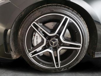 Mercedes-Benz A Class 2.0 A35 AMG (Premium Plus) SpdS DCT 4MATIC (306 ps) - ANDROID AU