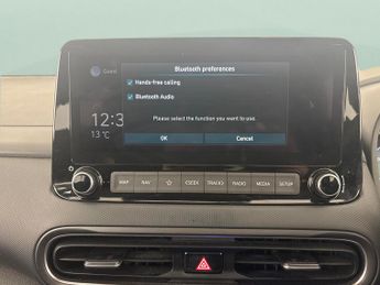 Hyundai Kona 1.6 h-GDi Premium DCT (141 ps) - HEATED SEATS - HEATED STEERING