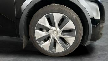 Tesla Model Y (Dual Motor) Long Range 4WDE (384 bhp) - HEATED STEERING - WIFI