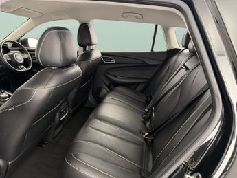MG Mg5 61.1kWh Exclusive Long Range (156 ps) - NAV - LANE DEPARTURE  - 