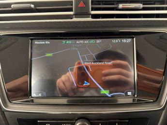 MG Mg5 61.1kWh Exclusive Long Range (156 ps) - NAV - LANE DEPARTURE  - 