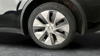 Tesla Model Y (Dual Motor) Long Range 4WDE (384 bhp) - HEATED STEERING - WIFI