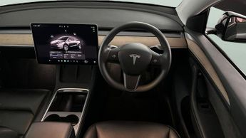 Tesla Model Y (Dual Motor) Long Range 4WDE (384 bhp) - HEATED STEERING - WIFI
