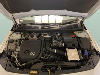 Mercedes-Benz CLA 1.3 CLA250e 15.6kWh AMG Line (Premium Plus) Coupe Plug-in 8G-DCT
