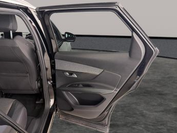 Peugeot 3008 1.6 13.2kWh Allure Premium + Plug-in e-EAT (225 ps) - BLUETOOTH 