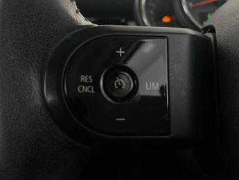 Mini Hatch 1.5 Cooper Classic Steptronic (136 ps) - CLIMATE CONTROL - KEYLE