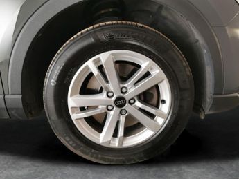 Audi Q3 1.4 TFSIe 45 Technik Plug-in S Tronic 13kWh (245 ps) - LANE DEPA